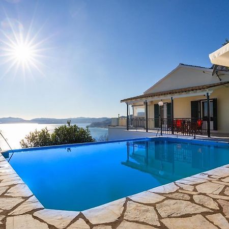 Villa Georgina Ниссаки Экстерьер фото